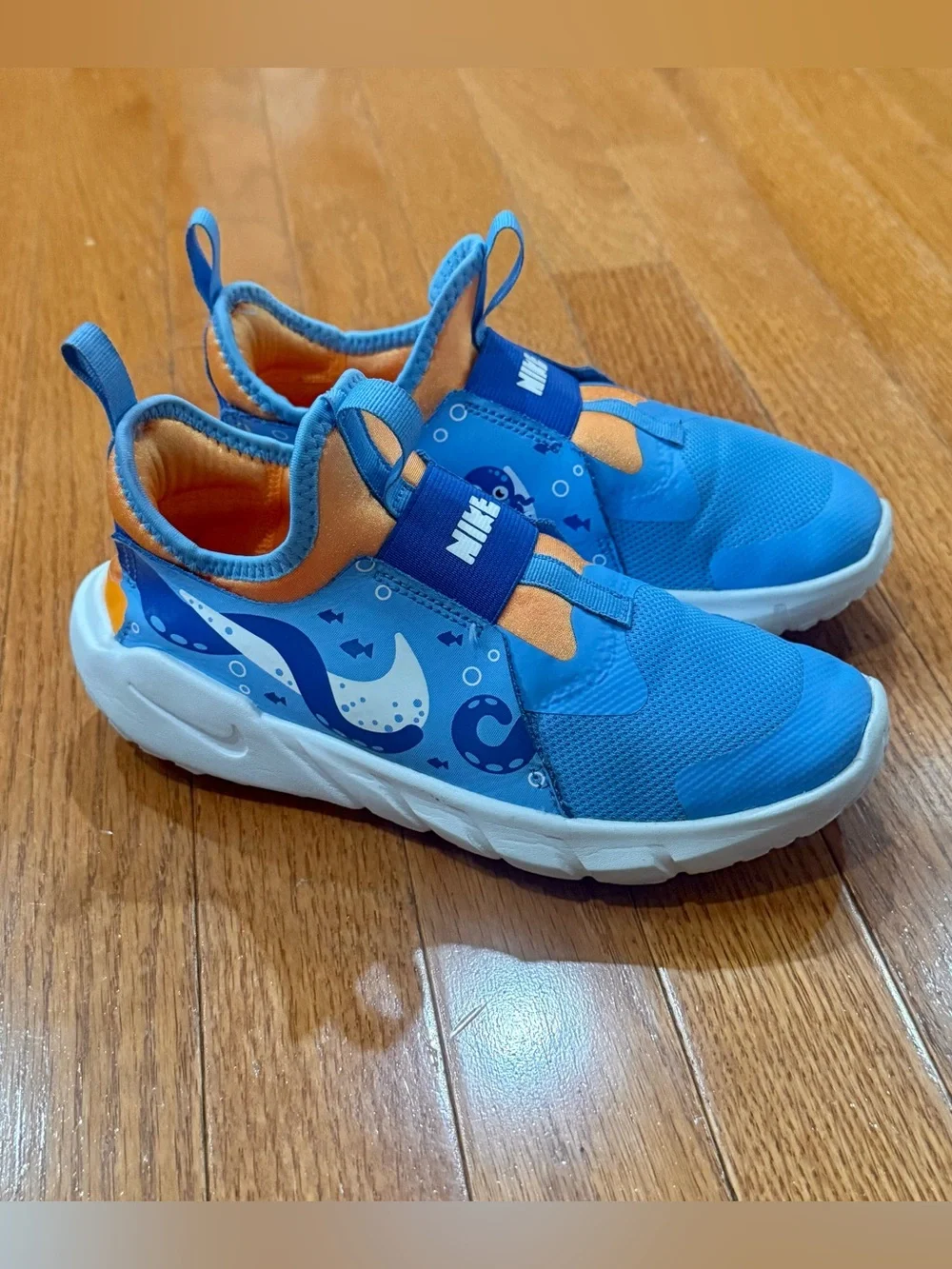 Nike Boys 2.5Y Flex Runner 2 Lil Octopus Kids Shoes Sneakers Slip On DX2515-400